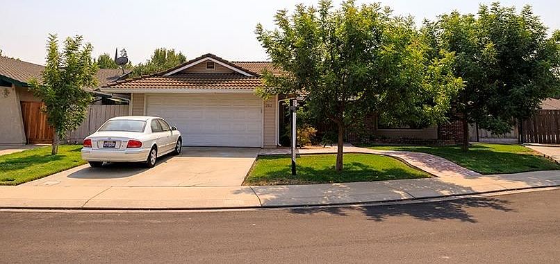 1st image of 2612 Majestic Oak Dr