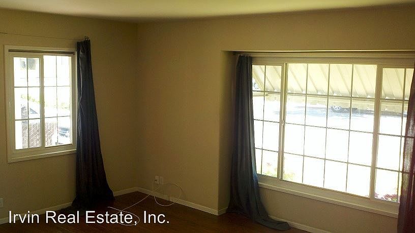 2nd image of 1007 D St