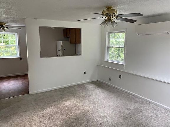 2nd image of 1017 1st St