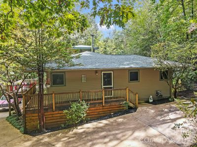 428 Lakeland Dr, Pisgah Forest, NC, 28768