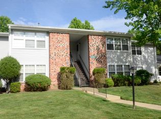 36 Honeysuckle Ln, Red Bank, NJ 07701