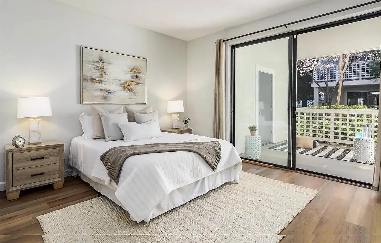 2 bed, 1168 sqft, $3,600 — Photo 3