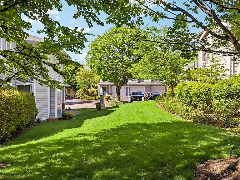 16215 SW Audubon St #202 — Photo 26