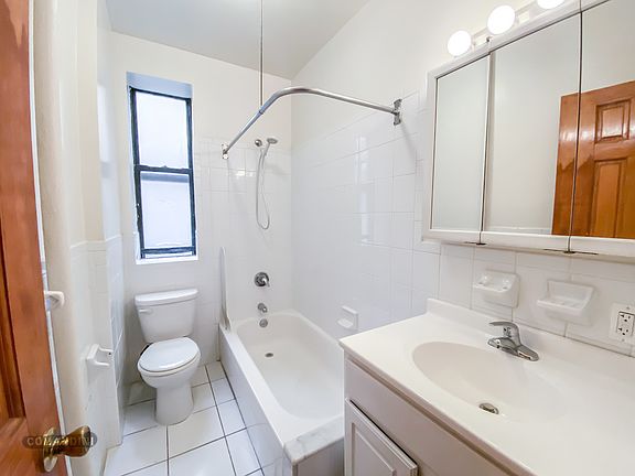 5th image of 64 W 108th St APT 1F