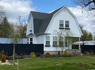 8971 S Locust St, Cross Plains, IN 47017