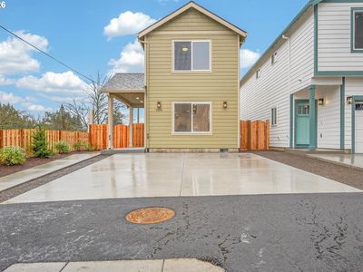 9251 E Burnside St, Portland, OR, 97216