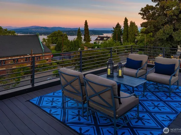 928 34th Avenue, Seattle, WA 98122