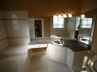 18302 SW 94th Ct, Palmetto Bay, FL 33157