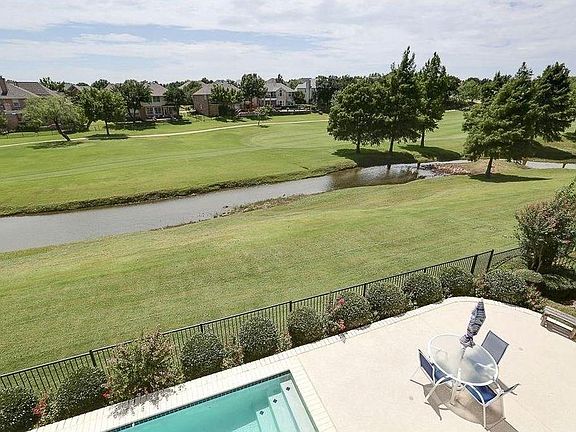 3rd image of 1916 Shumard Oak Ln