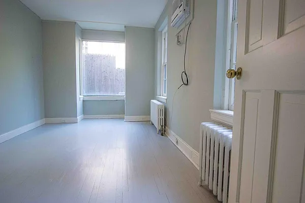 Rented by Maz Group NY | media 29