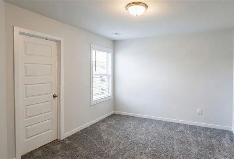 20 Depot Landing Rd — Photo 10