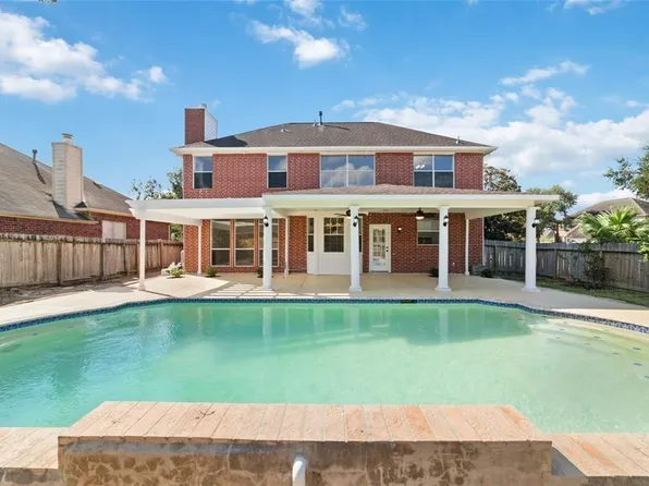 457 Corridor Way, Stafford, TX 77477