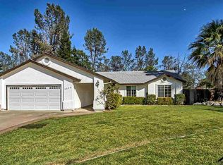 3009 Warbler Ct, Redding, CA 96001