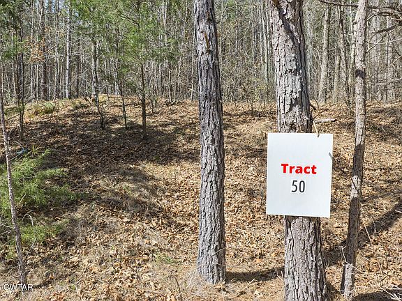 3rd image of 1070 Pollock Rd