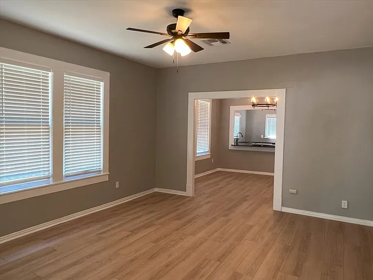 733 N Wall St — Photo 3
