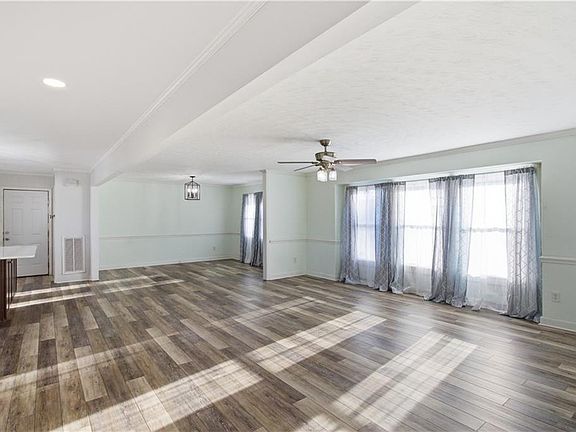 4th image of 1328 River Rd