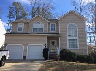 1075 Torrence Dr, Apex, NC 27502