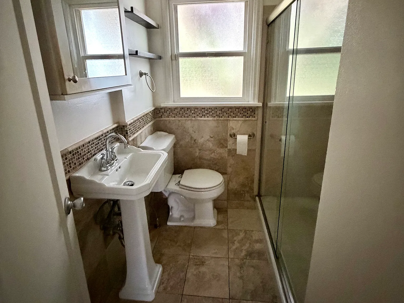 351 NE 73rd Ave — Photo 4