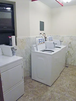 Rented by Zumper Inc | media 24