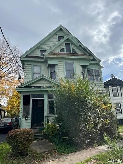 1st image of 406 Union Pl