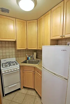 Rented by JK Dansar Corp | media 20