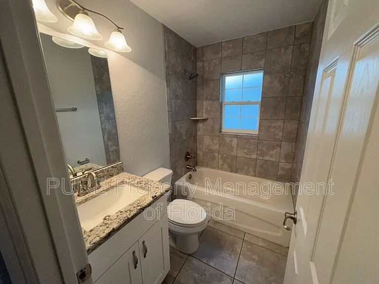 9870 SE 159th St — Photo 11