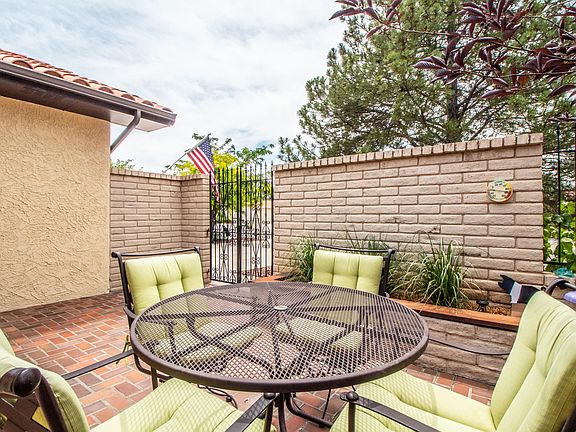 5th image of 606 Merino Kraal St