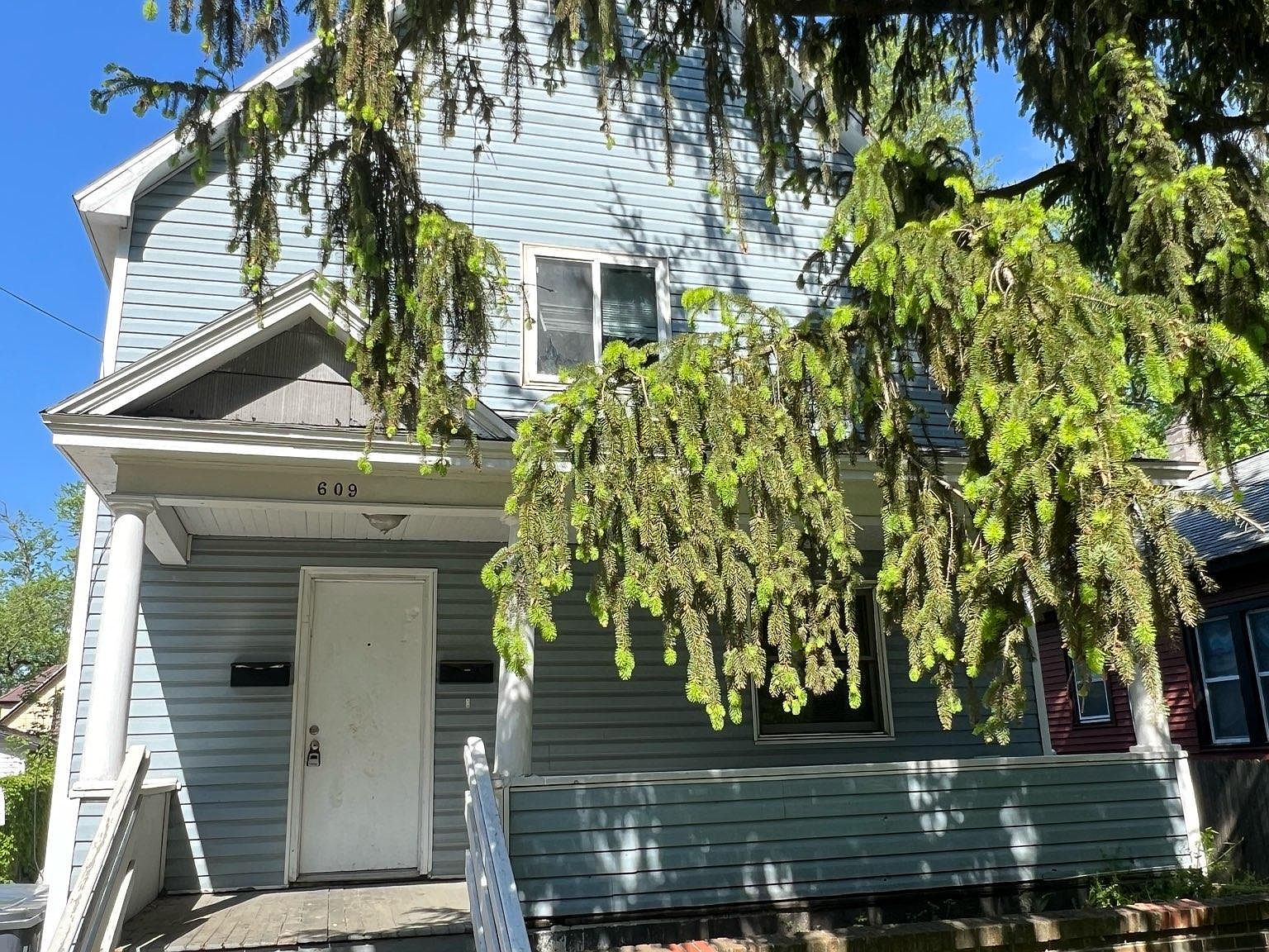 609 Trimble Ave 1, Kalamazoo, MI 49048 Zillow