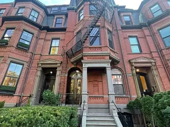 363 Beacon St #3F, Boston, MA 02116