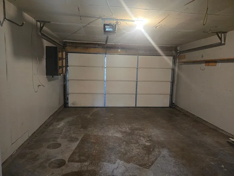 734 Spring Lake Dr — Photo 27