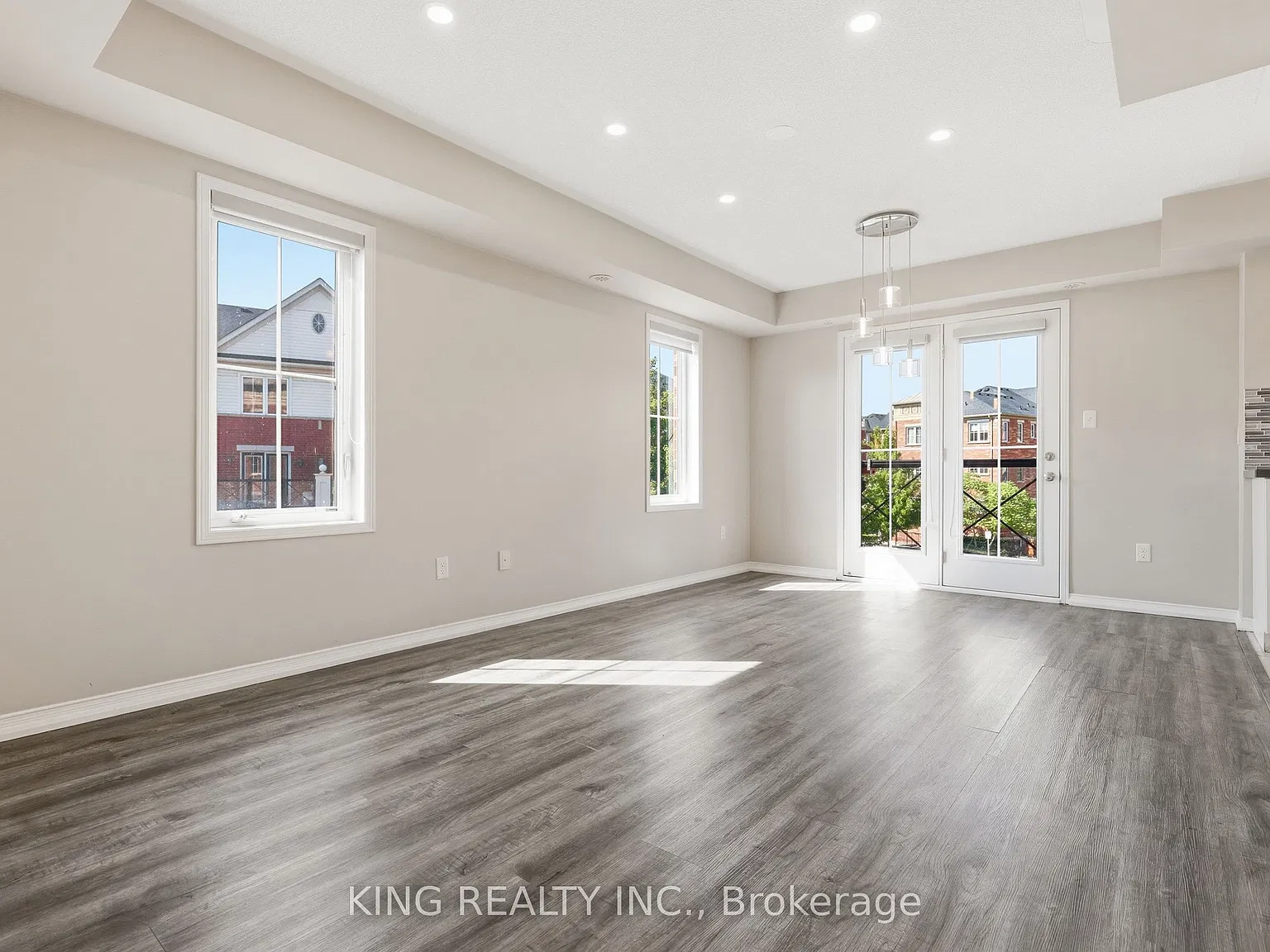 2 bed, $2,700 — Photo 4