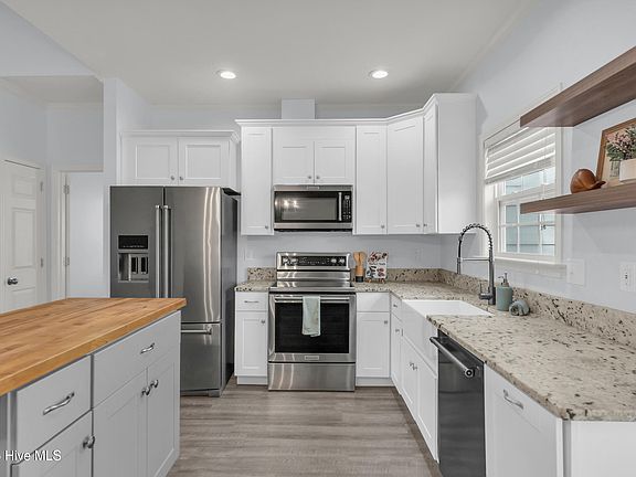 5th image of 106 Tylers Cove Way