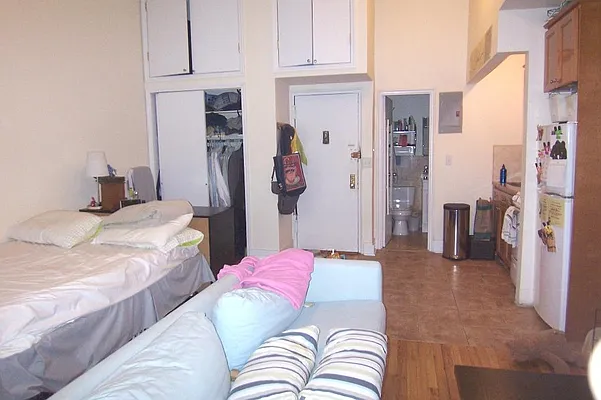 Rented by Corcoran | media 11