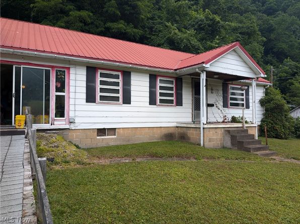 19088 S Calhoun Hwy, Orma, WV 25268
