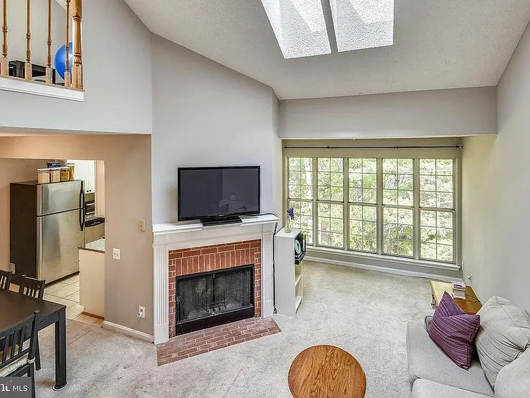 12016 Golf Ridge Ct #301 — Photo 2