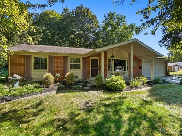 2658 Tompkins Pl, Dayton, OH 45430