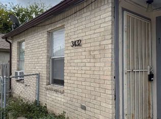 3432 Gateway Dr, San Antonio, TX 78210