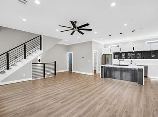 604 W 28th St #A, Houston, TX 77008