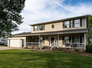 1010 Cambridge Dr, Pierre, SD 57501