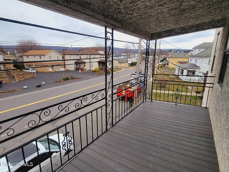 864 S Main St #3 — Photo 17