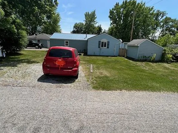 1003 S Byrkit Ave, Mishawaka, IN 46544