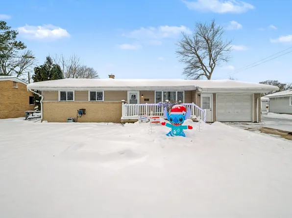 3313 Lancaster St, Midland, MI 48642
