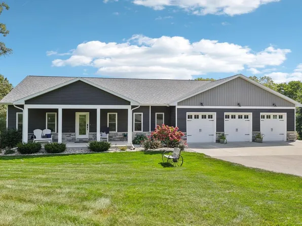 4650 Penny Lane, Dodgeville, WI 53533