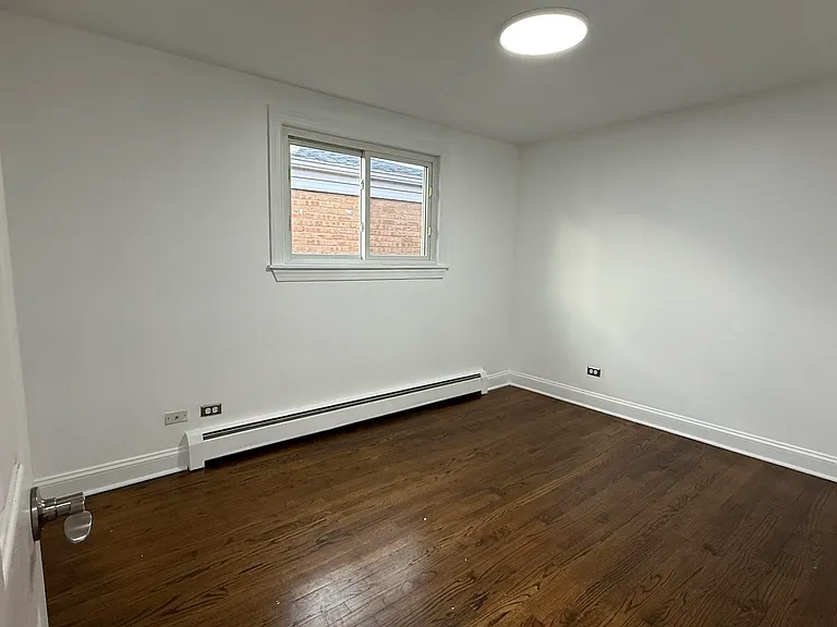 2232 N River Rd #3 — Photo 11