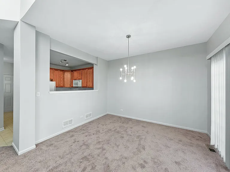 23844 McMullin Cir — Photo 7