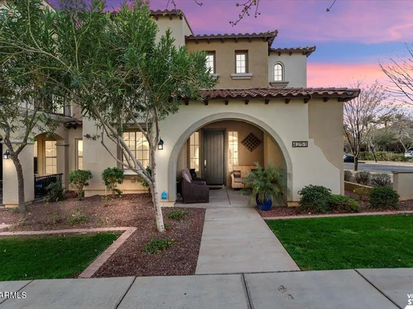 4251 N GOLF Drive, Buckeye, AZ 85396