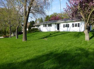 5005 Paulson Rd, Mc Farland, WI 53558