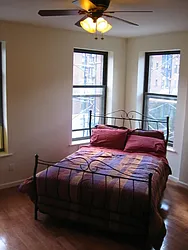 Rented by Apartments by Us