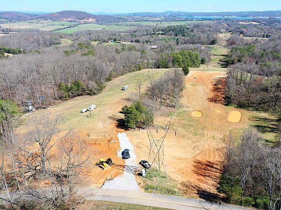 2nd image of 3 Whittle Rd