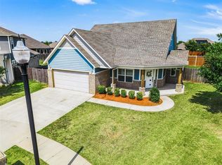 601 NW 179th Cir, Edmond, OK 73012